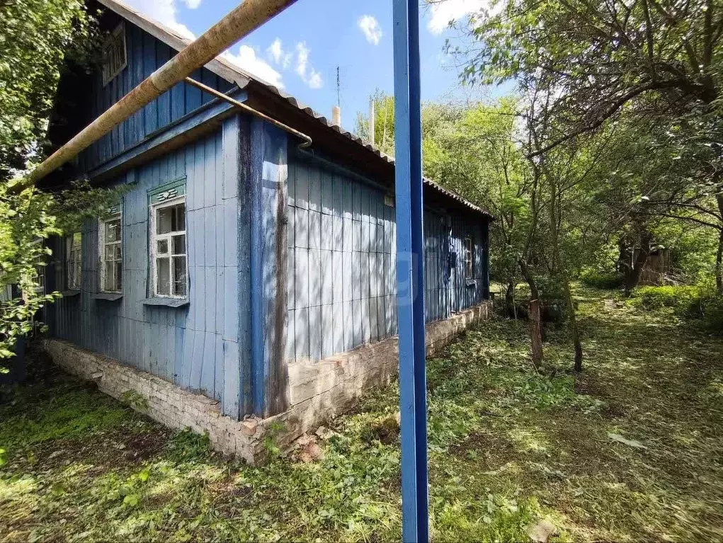 Дом в Белгородская область, Волоконовский район, Покровское с/пос, с. ... - Фото 1