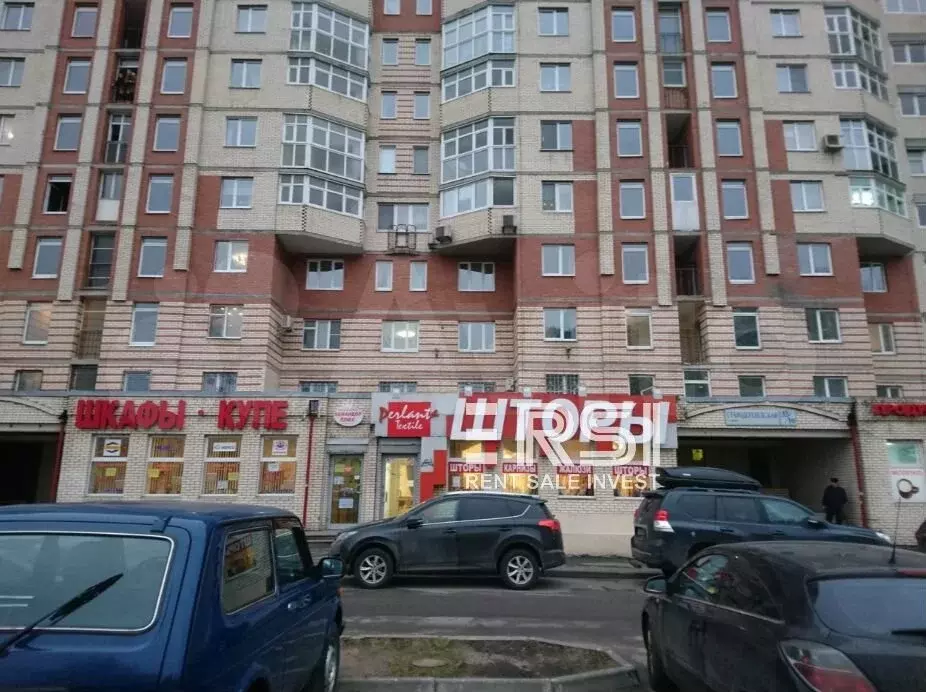 Продажа ПСН 173 м2 на первой линии на остановке - Фото 1