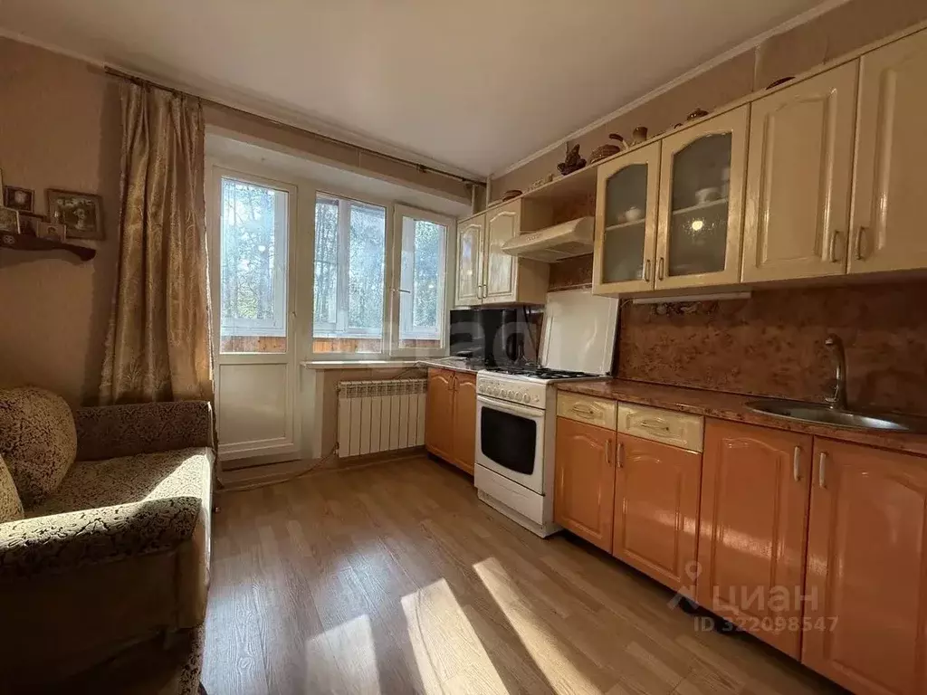 1-к кв. Белгородская область, Шебекино Парковая ул., 11 (38.2 м) - Фото 1