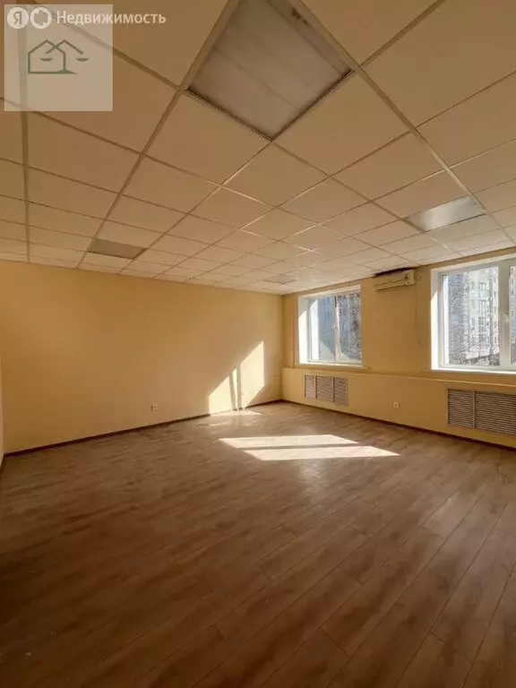 Офис (32 м) - Фото 1