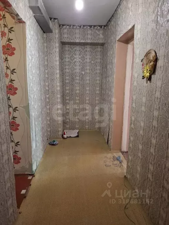 1-к кв. Кемеровская область, Таштагол ул. Ленина, 76 (33.3 м) - Фото 0