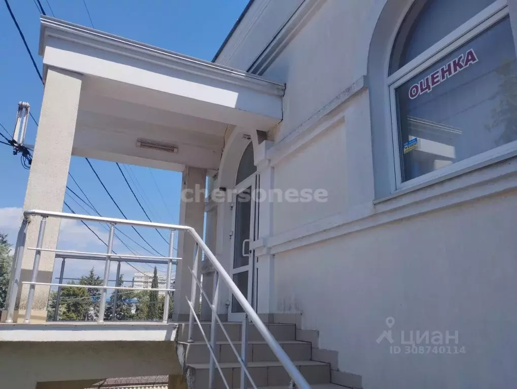 Офис в Севастополь ул. Хрусталева, 44Б (174 м) - Фото 1