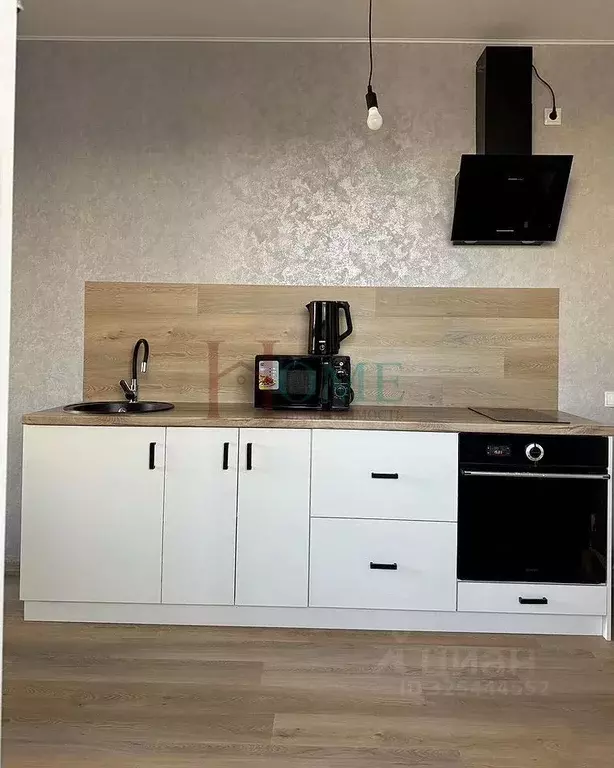 Студия Новосибирская область, Новосибирск ул. Писарева, 44 (28.0 м) - Фото 1