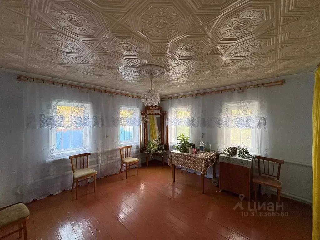 Дом в Ставропольский край, Красногвардейский муниципальный округ, с. ... - Фото 1