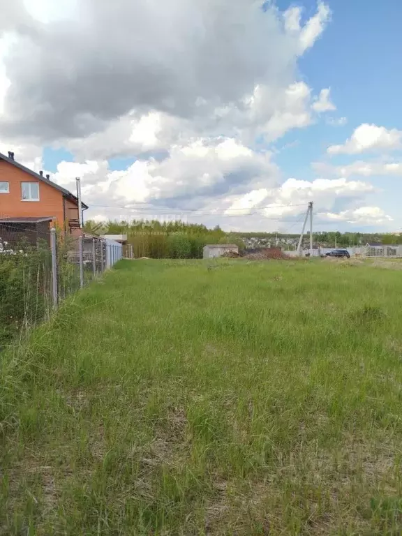 Участок в Чувашия, Чебоксарский муниципальный округ, д. Малое ... - Фото 0