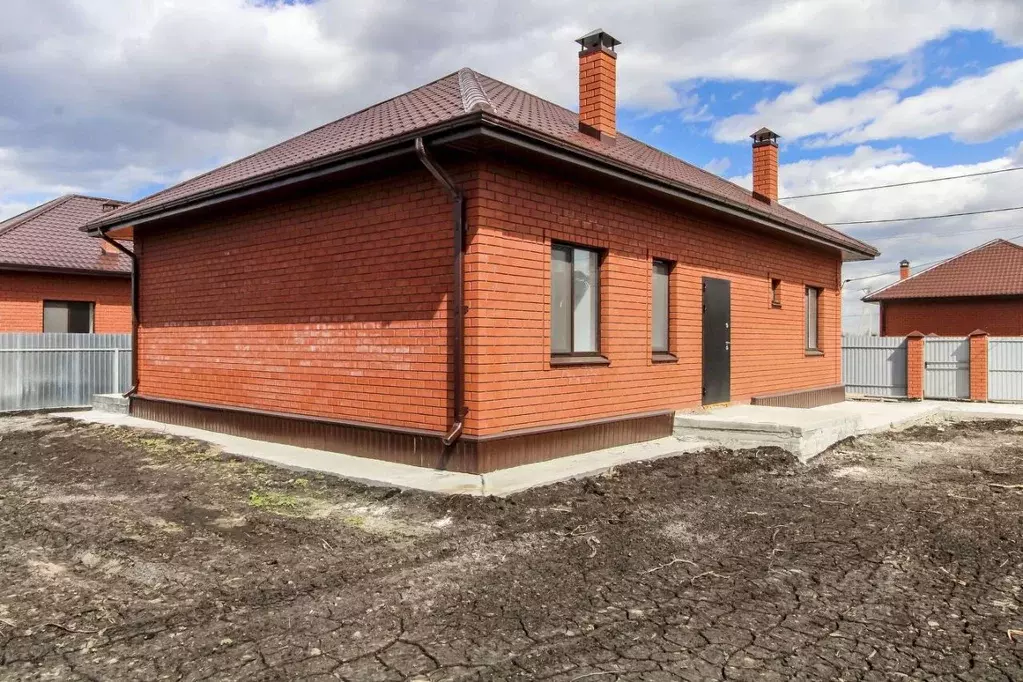 Дом в Тюменская область, Тюмень проезд Черноморский (97 м) - Фото 1