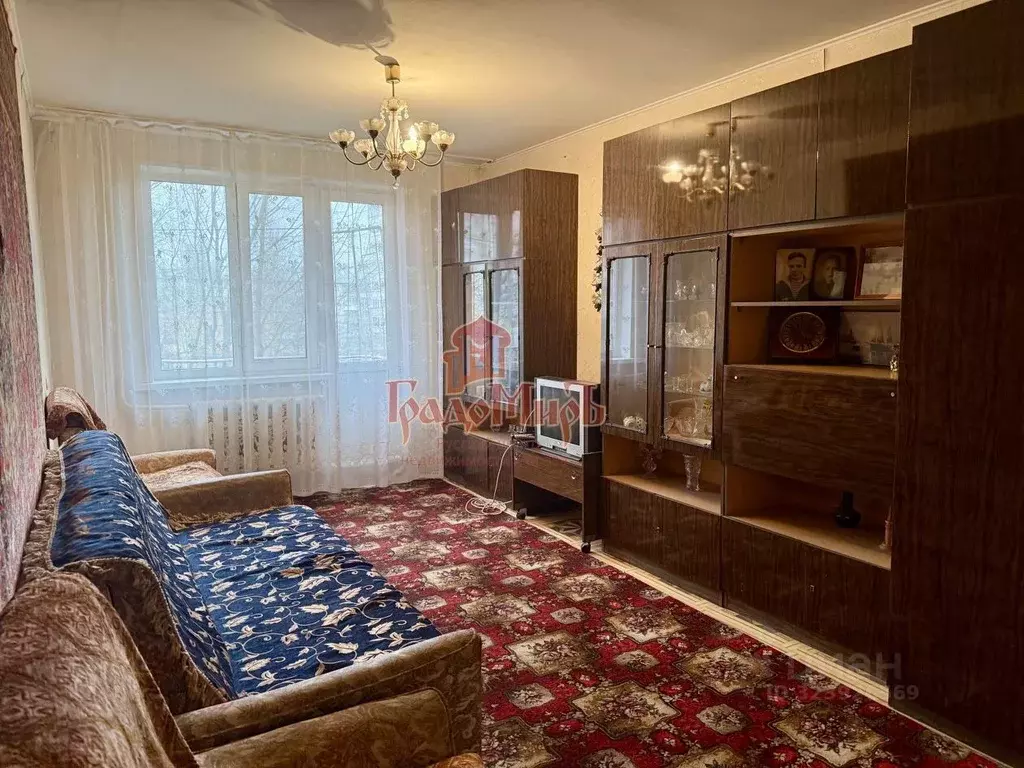 2-к кв. Московская область, Сергиев Посад Новоугличское ш., 63 (44.0 ... - Фото 2