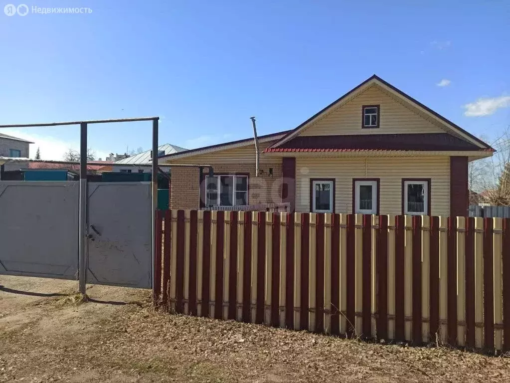 3-комнатная квартира: Можга, Вокзальная улица, 9 (50.8 м) - Фото 0