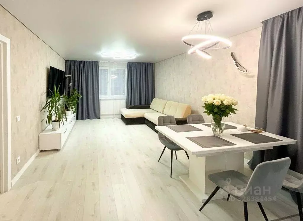 Квартира, 3 комнаты, 66.7 м - Фото 1