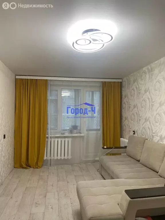 1-комнатная квартира: Чебоксары, улица Ахазова, 1 (38 м) - Фото 2