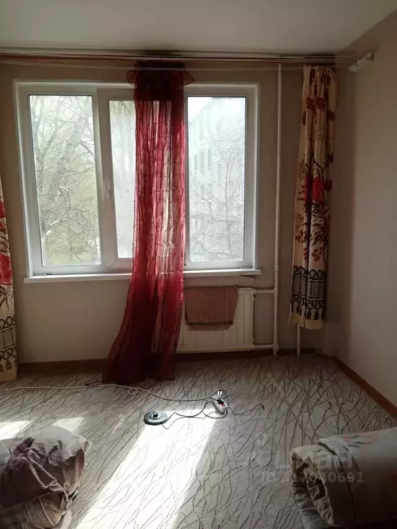 Комната Санкт-Петербург ул. Новоселов, 31 (15.8 м) - Фото 0