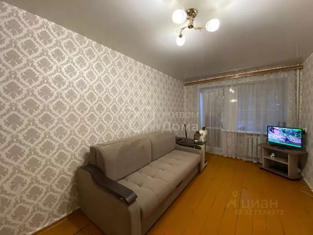 1-к кв. Волгоградская область, Волгоград ул. Кирова, 106 (29.3 м) - Фото 1