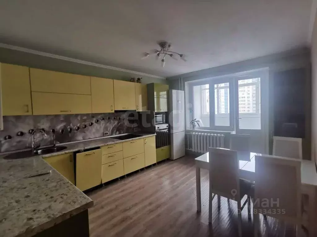 3-к кв. Тюменская область, Тюмень Широтная ул., 170к4 (87.0 м) - Фото 1