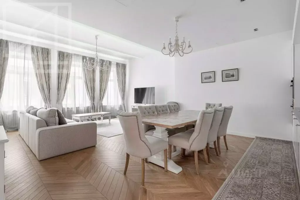 3-к кв. Москва Никольская ул., 10/2С2б (122.0 м) - Фото 1