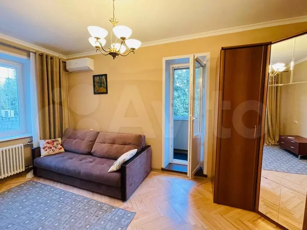 2-к. квартира, 60 м, 2/14 эт. - Фото 0