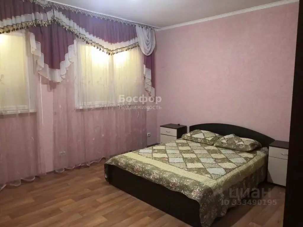 1-к кв. Крым, Феодосия бул. Адмиральский, 7Г (52.4 м) - Фото 1