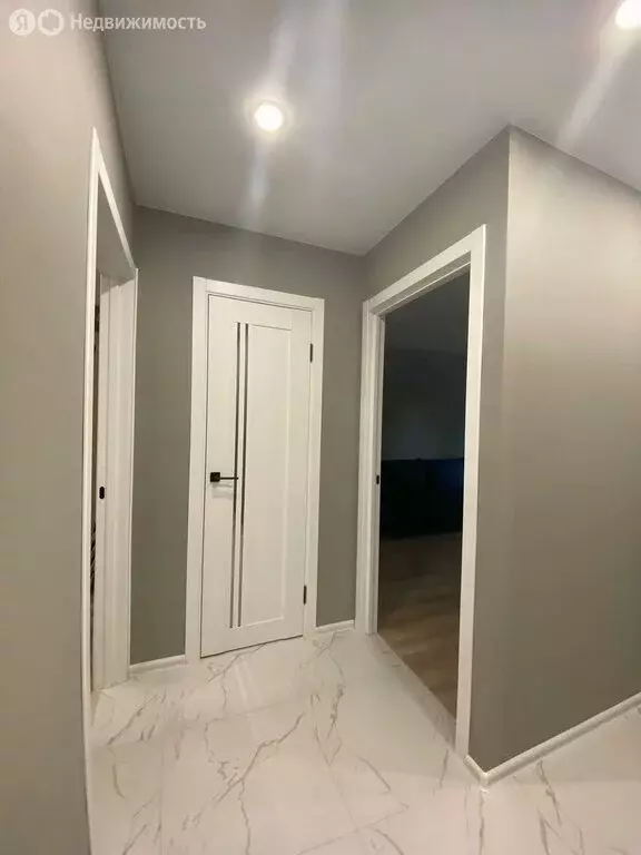 2-комнатная квартира: Краснодар, улица Гагарина, 79 (50 м) - Фото 1