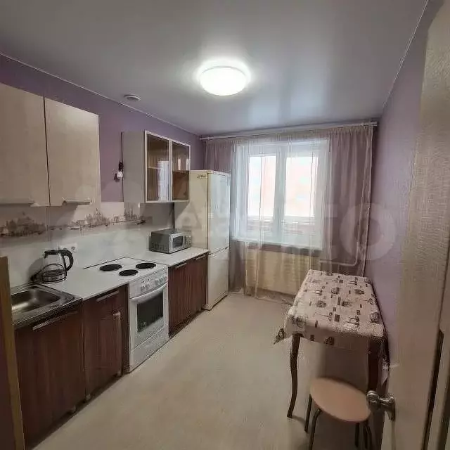 1-к. квартира, 38 м, 6/9 эт. - Фото 1