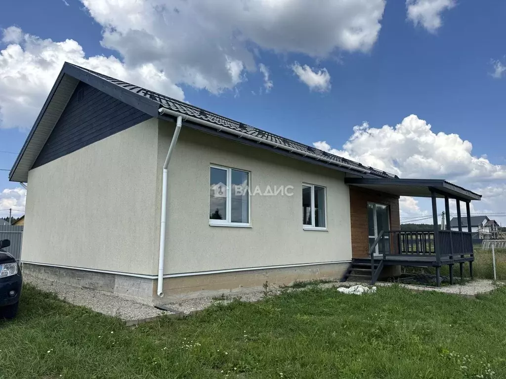 Дом в Калужская область, Жуковский район, Совхоз Победа с/пос, д. ... - Фото 2