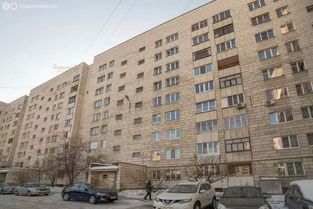 3-комнатная квартира: Екатеринбург, улица Стачек, 59 (62 м) - Фото 0