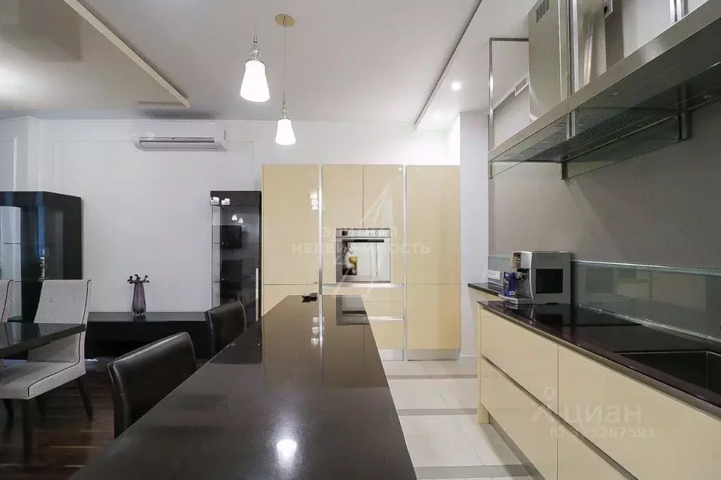 2-к кв. Татарстан, Казань просп. Альберта Камалеева, 1 (100.0 м) - Фото 2