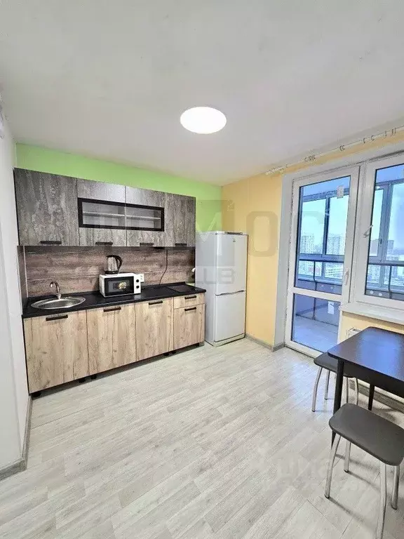 Свободной планировки кв. Свердловская область, Екатеринбург бул. Петра ... - Фото 1