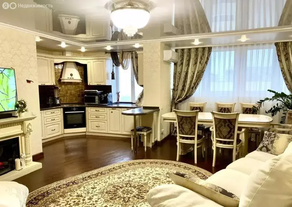 3-комнатная квартира: Самара, Молодёжная улица, 18 (77.5 м) - Фото 1