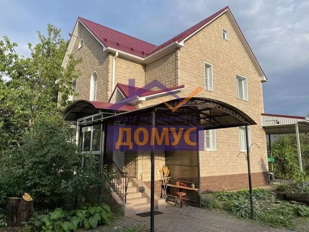 Дом в Белгородская область, Белгородский район, Тавровское с/пос, с. ... - Фото 0