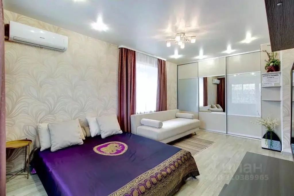 1-к кв. Хабаровский край, Хабаровск Амурский бул., 3 (40.0 м) - Фото 1