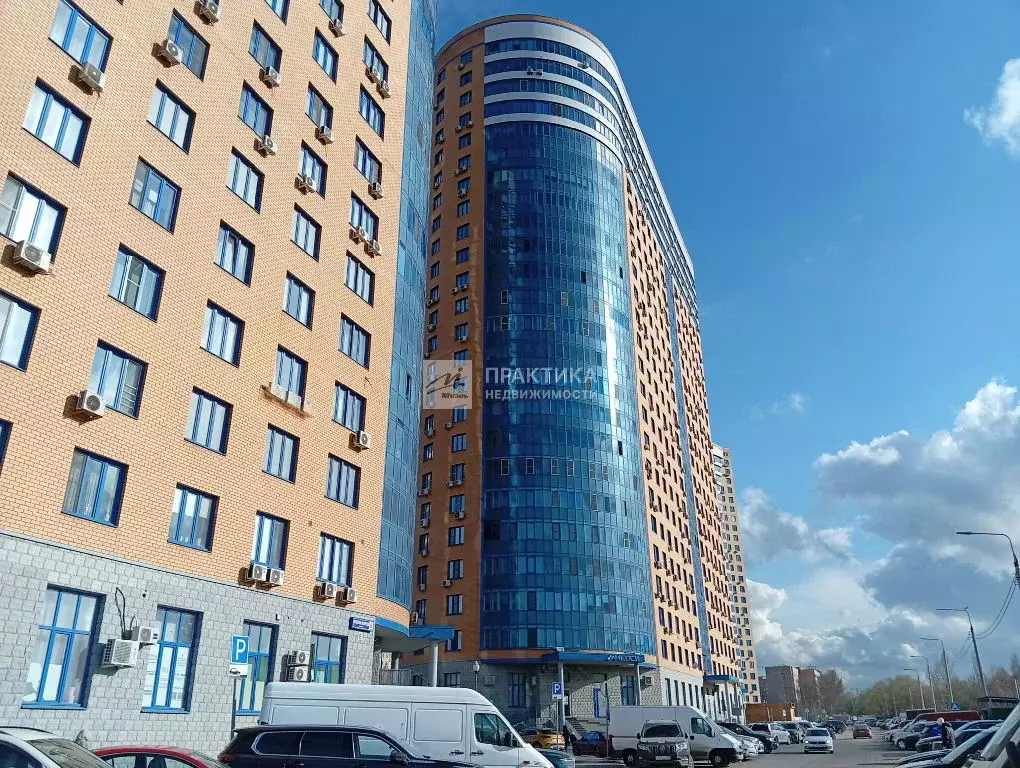 Продается 4-комнатная квартира - Фото 1