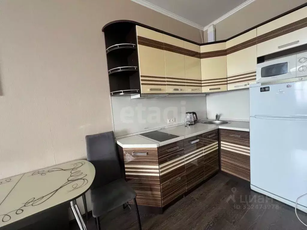 2-к кв. Ханты-Мансийский АО, Сургут ул. Иосифа Каролинского, 16 (68.6 ... - Фото 1