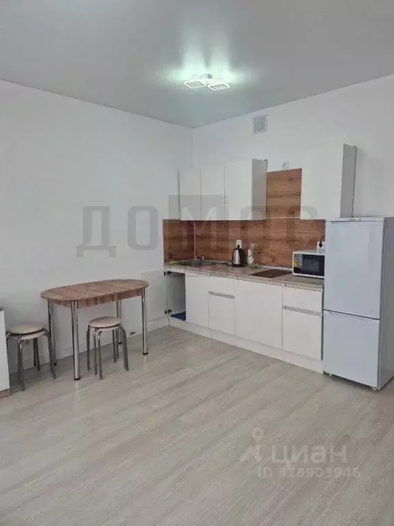 Студия Свердловская область, Екатеринбург ул. Академика Ландау, 35 ... - Фото 1