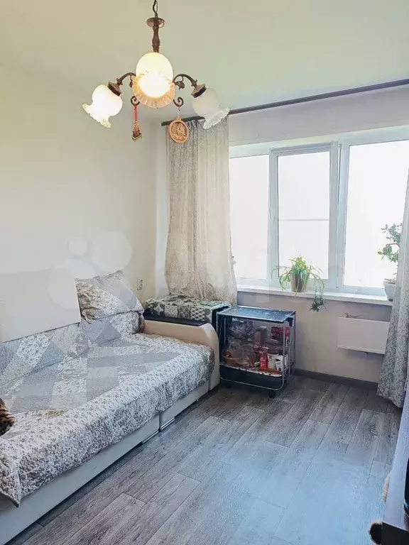 Комната 12,7 м в 3-к., 8/9 эт. - Фото 0
