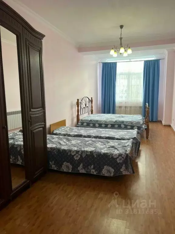 2-к кв. Дагестан, Дербент ул. Имени Надыра Эмиргамзаева, 35 (96.0 м) - Фото 0