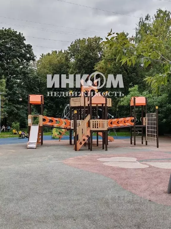 Комната Москва ул. Академика Ильюшина, 6 (19.3 м) - Фото 0