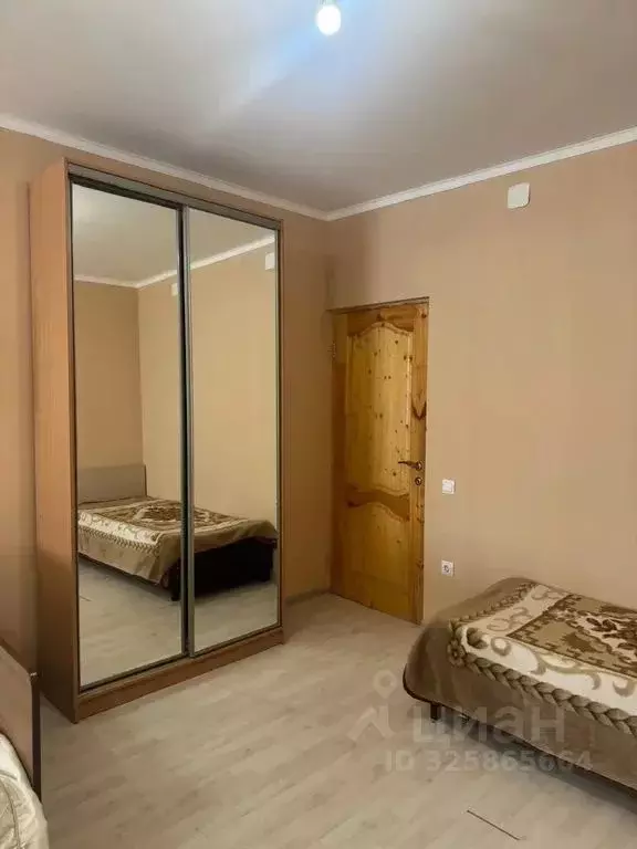 Дом в Краснодарский край, Сочи городской округ, с. Молдовка ул. ... - Фото 1