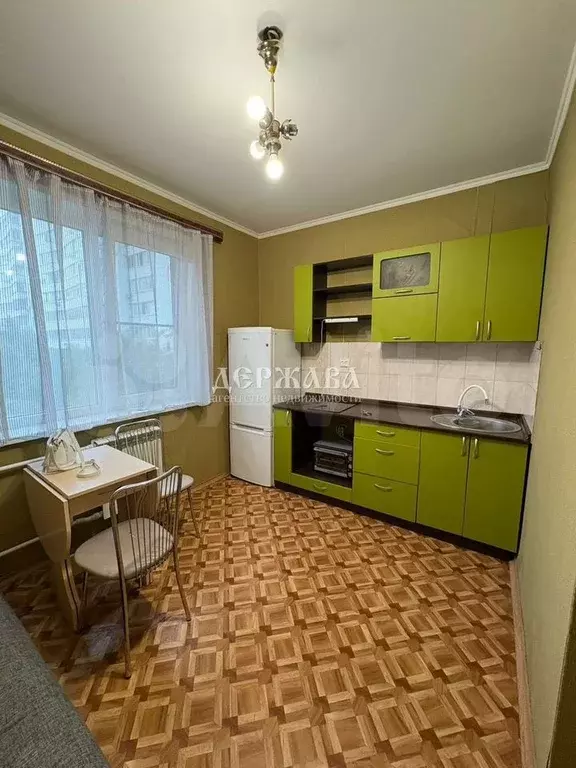 1-к. квартира, 39 м, 2/9 эт. - Фото 0