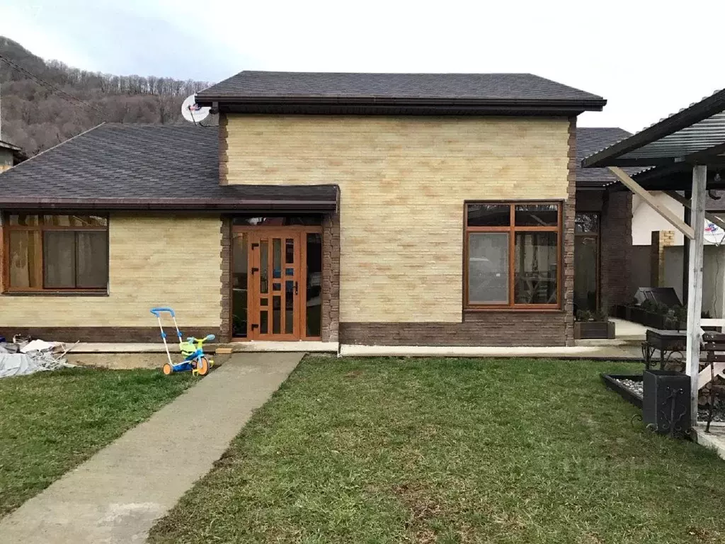 Дом в Краснодарский край, Сочи городской округ, с. Васильевка  (110 м) - Фото 1