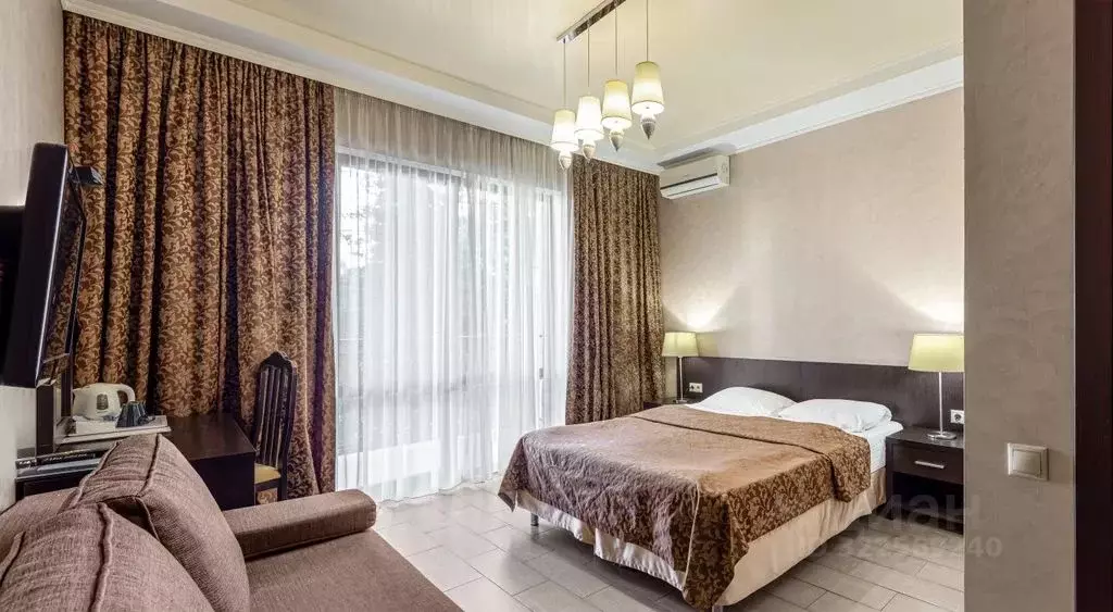 Комната Краснодарский край, Геленджик ул. Толстого, 8А - Фото 1