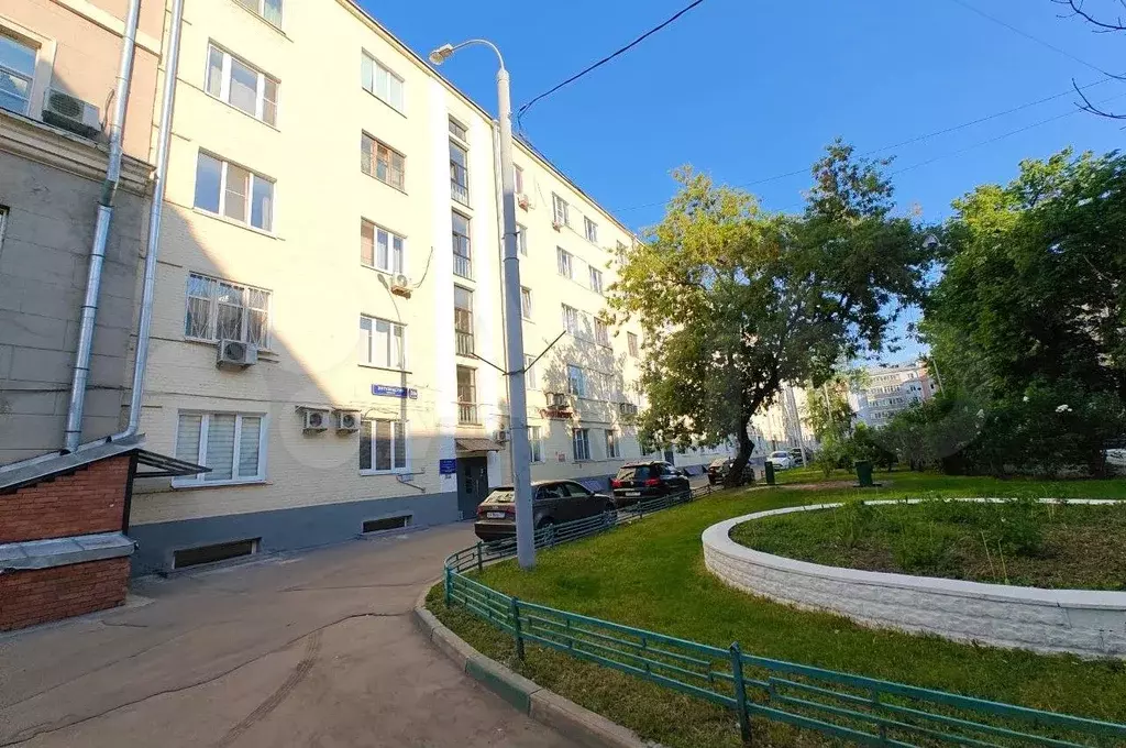 Комната 16,2 м в 4-к., 1/5 эт. - Фото 0