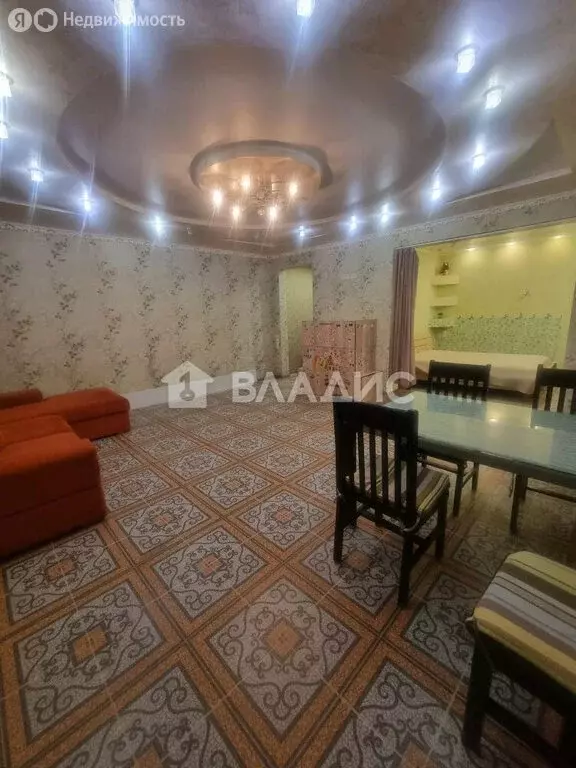 Квартира-студия: Ковров, улица Маяковского, 110 (60 м) - Фото 2