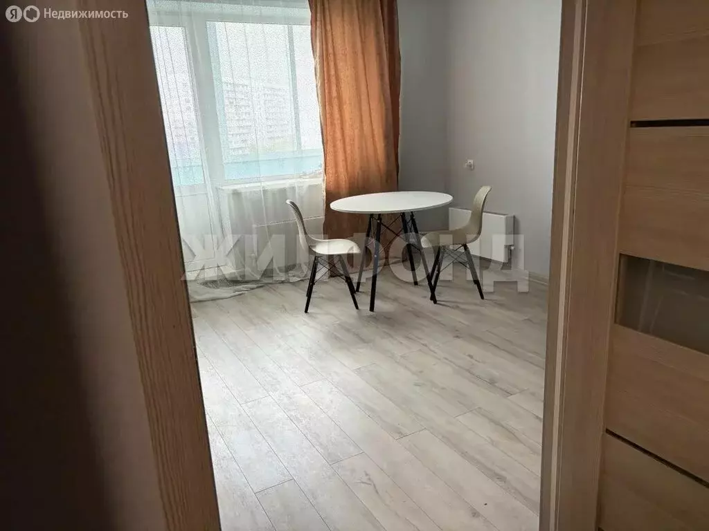 Квартира-студия: Новосибирск, улица Петухова, 103/3 (27 м) - Фото 1