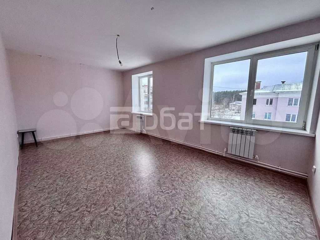 Комната 19 м в 3-к., 3/3 эт. - Фото 0