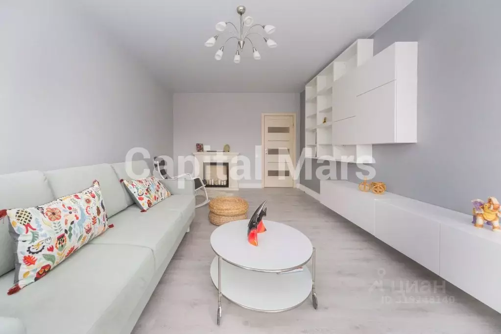 3-к кв. Москва ул. Мельникова, 3к5 (99.0 м) - Фото 1