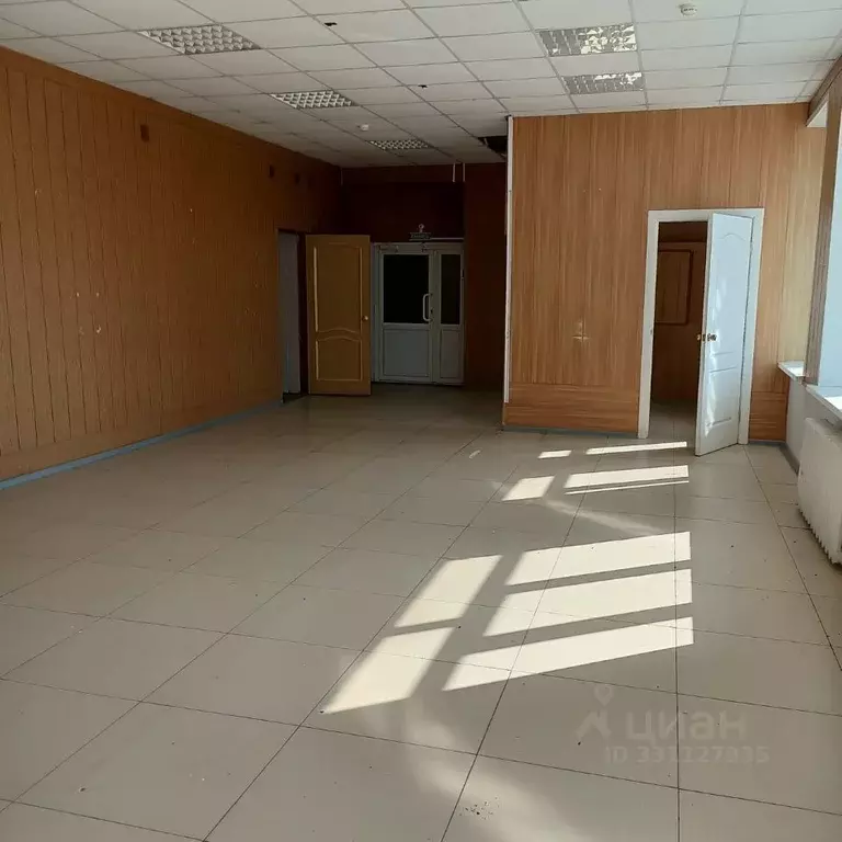 Помещение свободного назначения в Курганская область, Мишкино рп ул. ... - Фото 2