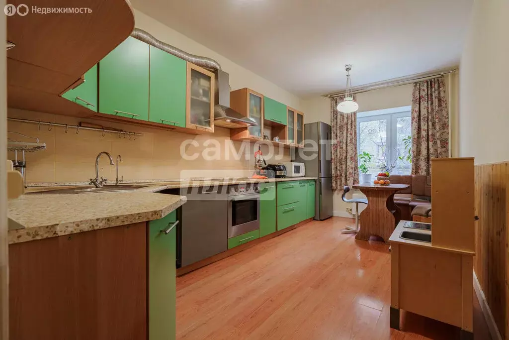 2-комнатная квартира: Екатеринбург, улица Шаумяна, 102А (68.3 м) - Фото 0