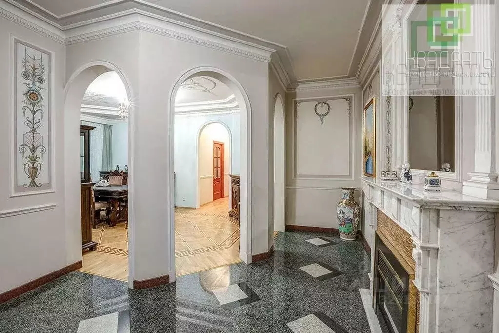 3-к кв. Санкт-Петербург Верейская ул., 30-32 (109.0 м) - Фото 1