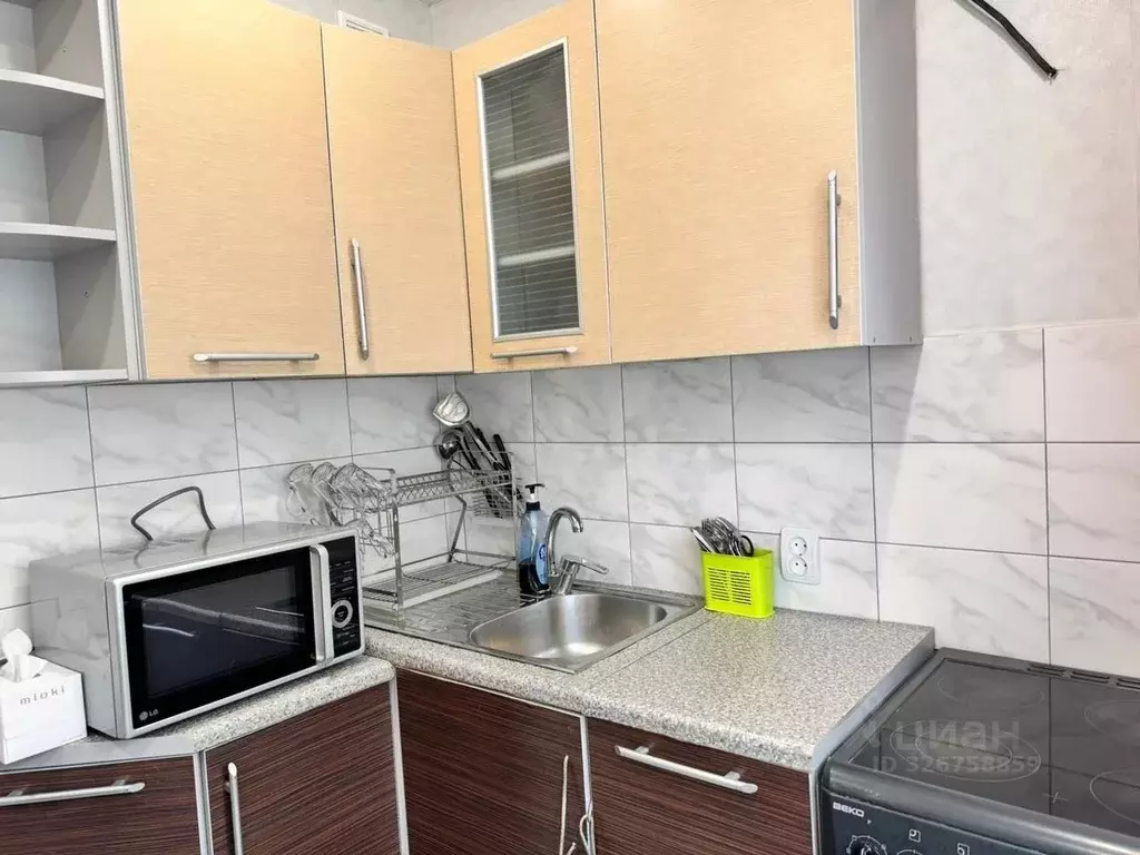 2-к кв. Сахалинская область, Южно-Сахалинск Сахалинская ул., 19 (44.2 ... - Фото 2