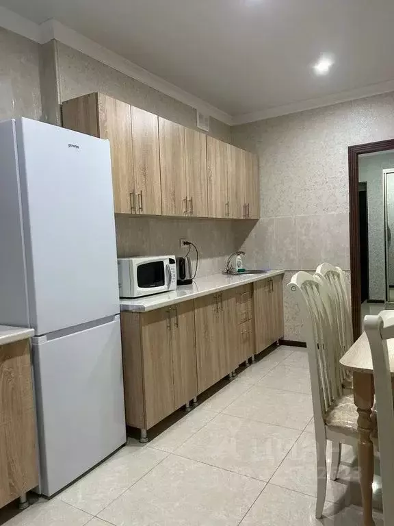 1-к кв. Северная Осетия, Владикавказ ул. Шамиля Джикаева, 6Ак1 (43.0 ... - Фото 2