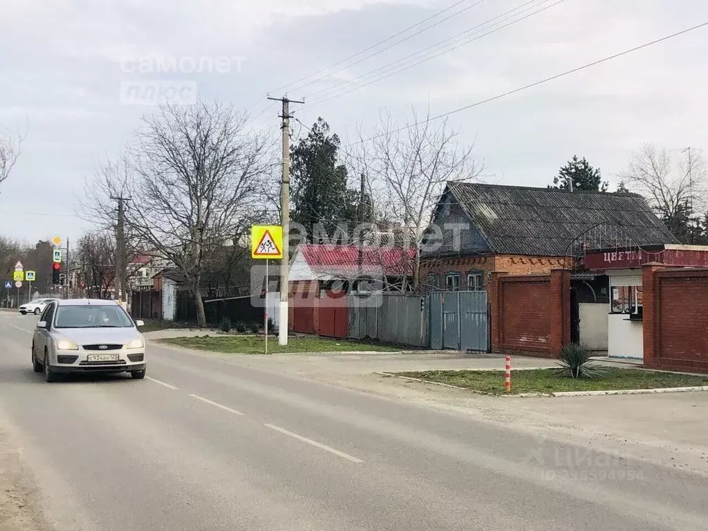 Дом в Краснодарский край, Краснодар Елизаветинская ст-ца,  (50 м) - Фото 1